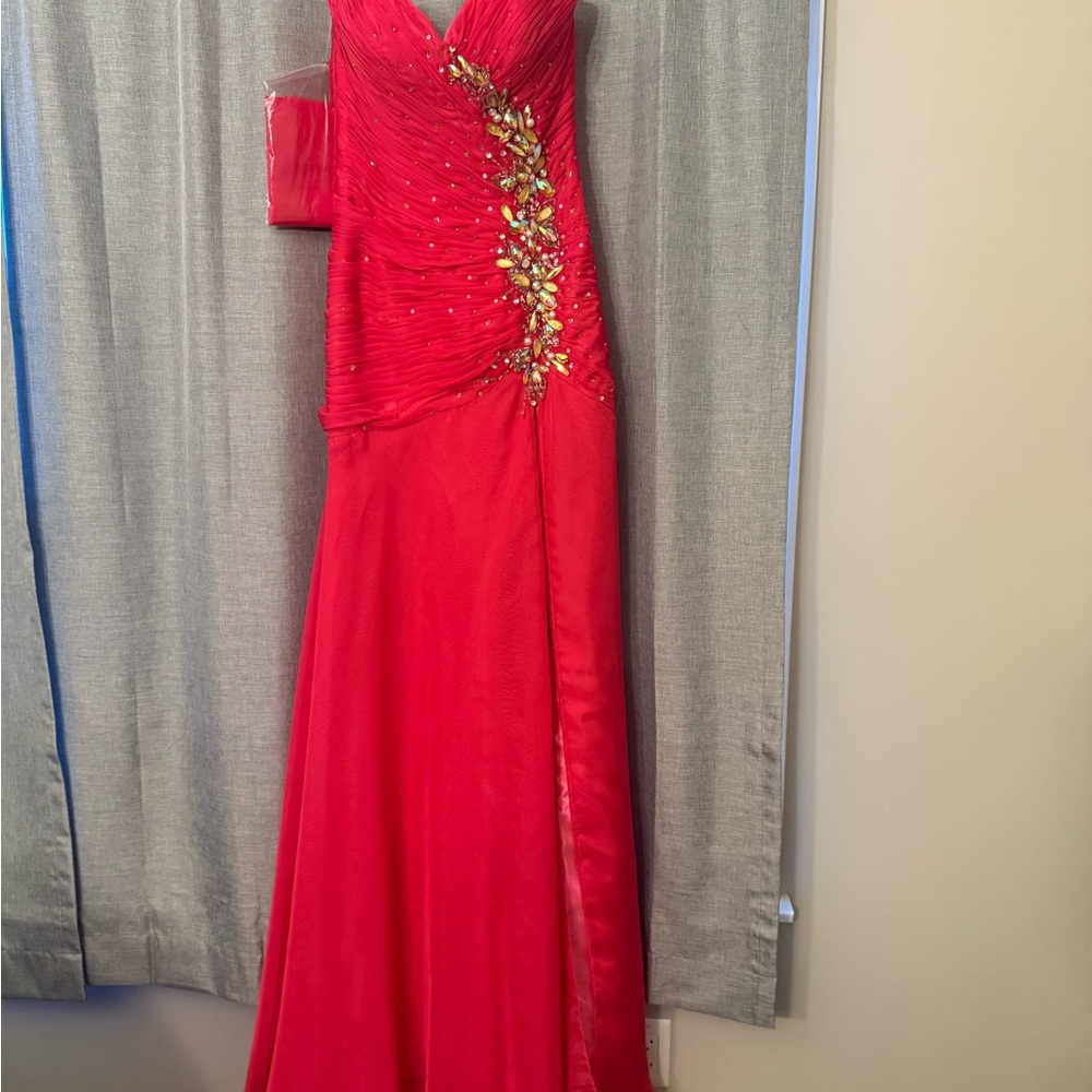 Elegant Red Evening Gown